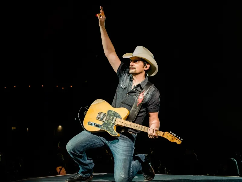 Brad Paisley at Encore Theatre At Wynn Las Vegas